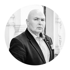 Jarosław Zdzisław Szymański - Adwokat z 26 letnim doświadczeniem w zawodzie.